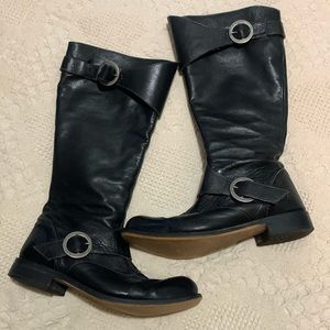 John Fluevog women’s size 12 boots